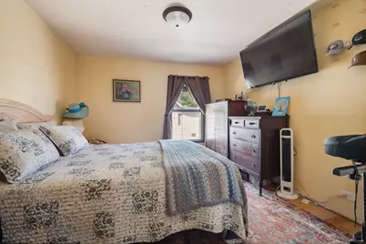 242 E Jefferson Avenue, Hampshire, IL 60140 - Photo 9