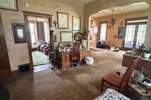 105 N Center St, Gardner, IL 60424 - Photo 5