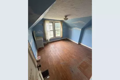 105 N Center Street, Gardner, IL 60424 - Photo 9