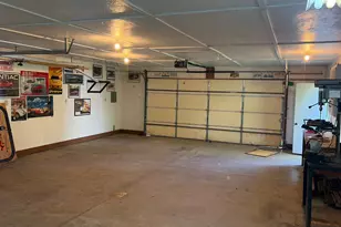 105 N Center St, Gardner, IL 60424 - Photo 11