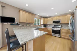 10800 Ridgewood Dr, Palos Park, IL 60464 - Photo 9