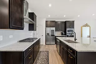 1231 Josiah Rd, Naperville, IL 60563 - Photo 5