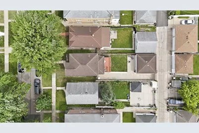 2231 N 75th Avenue, Elmwood Park, IL 60707 - Photo 37