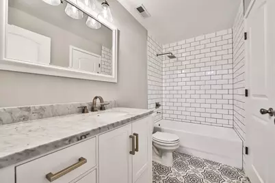 1500 W Monroe Street #519, Chicago, IL 60607 - Photo 11
