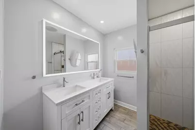 2231 N 75th Avenue, Elmwood Park, IL 60707 - Photo 25