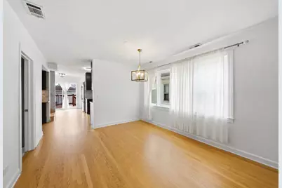 2231 N 75th Avenue, Elmwood Park, IL 60707 - Photo 9