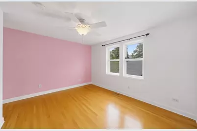 2231 N 75th Avenue, Elmwood Park, IL 60707 - Photo 19
