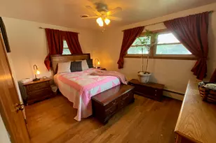 852 Carr St, Elgin, IL 60123 - Photo 11