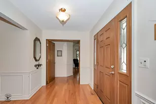 24123 Brancaster Dr, Naperville, IL 60564 - Photo 9