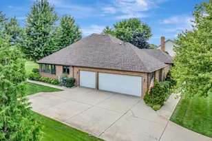 24123 Brancaster Dr, Naperville, IL 60564 - Photo 3