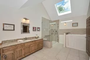 24123 Brancaster Dr, Naperville, IL 60564 - Photo 23