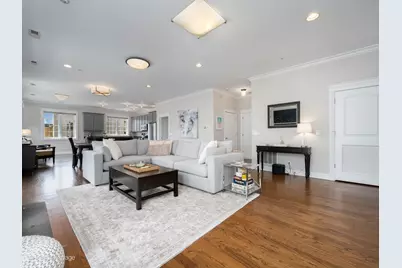 1453 W Irving Park Road #305, Chicago, IL 60613 - Photo 5