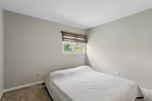 2214 Hamilton Ln, Darien, IL 60561 - Photo 13