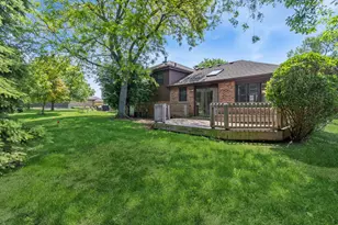 2214 Hamilton Ln, Darien, IL 60561 - Photo 25