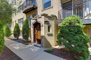 2836 N Dawson Ave, Chicago, IL 60618 - Photo 19