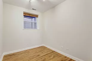2836 N Dawson Ave, Chicago, IL 60618 - Photo 11