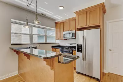 2836 N Dawson Avenue #1W, Chicago, IL 60618 - Photo 5