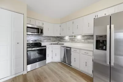 9332 Landings Lane #506, Des Plaines, IL 60016 - Photo 11