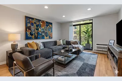 3900 N Pine Grove Avenue #209, Chicago, IL 60613 - Photo 5