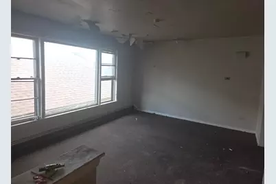 8045 S Carpenter Street, Chicago, IL 60620 - Photo 11