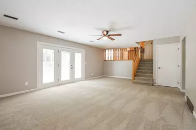 1503 Featherstone Road, Rockford, IL 61107 - Photo 57