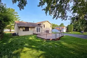 1503 Featherstone Rd, Rockford, IL 61107 - Photo 53