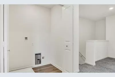 2740 Arrowhead Drive, Pingree Grove, IL 60140 - Photo 25