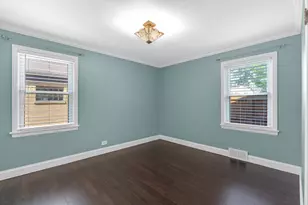 3210 W 97th St, Evergreen Park, IL 60805 - Photo 11