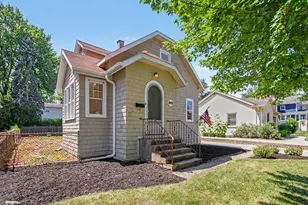 840 N Arlington Heights Rd, Arlington Heights, IL 60004 - Photo 3