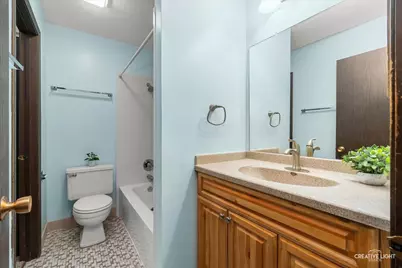 845 Sheldon Court #D, Wheaton, IL 60189 - Photo 9