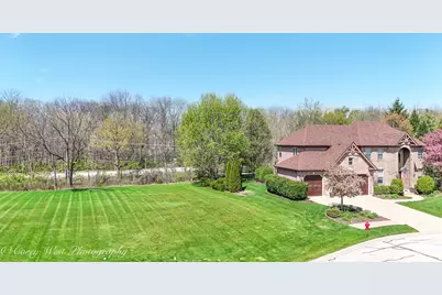 625 Sheffield Circle, Sugar Grove, IL 60554 - Photo 1