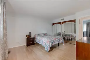 1313 Landwehr Rd, Northbrook, IL 60062 - Photo 23