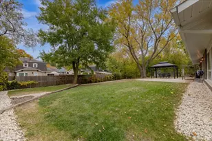 1313 Landwehr Rd, Northbrook, IL 60062 - Photo 5