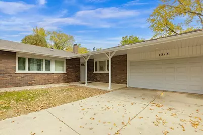1313 Landwehr Road, Northbrook, IL 60062 - Photo 7