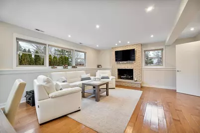1060 Judy Drive, Elk Grove Village, IL 60007 - Photo 21