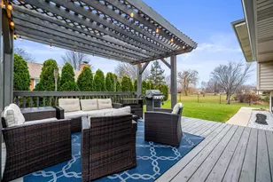 1060 Judy Dr, Elk Grove Village, IL 60007 - Photo 27