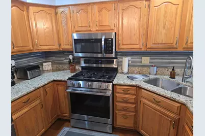 6667 Sandalwood #0, Rockford, IL 61108 - Photo 9