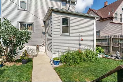 1810 8th Street, Rockford, IL 61104 - Photo 11