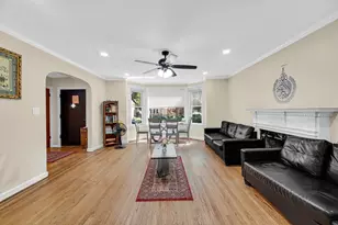 4940 Estes Ave, Skokie, IL 60077 - Photo 21