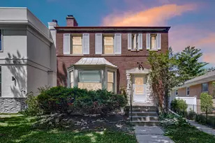 4940 Estes Ave, Skokie, IL 60077 - Photo 1