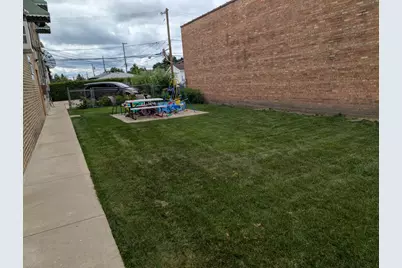 7041 W Addison Street #2R, Chicago, IL 60634 - Photo 21