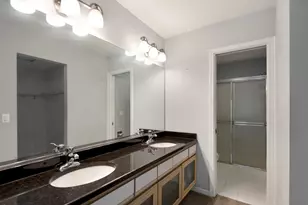 493 Doverton Ln, Fox River Grove, IL 60021 - Photo 9