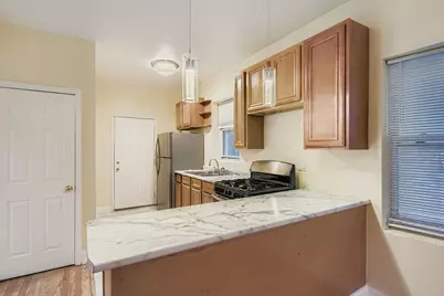 6327 N Francisco Avenue #1, Chicago, IL 60659 - Photo 3