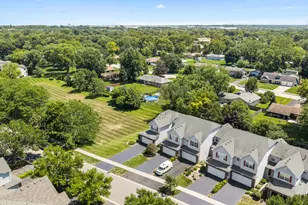 260 Ridge Rd, North Aurora, IL 60542 - Photo 23