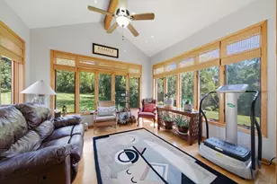 26165 N Greenbriar Ct, Lake Barrington, IL 60084 - Photo 19