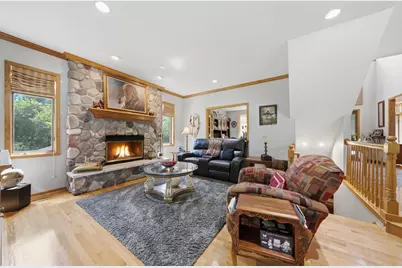 26165 N Greenbriar Court, Lake Barrington, IL 60084 - Photo 13