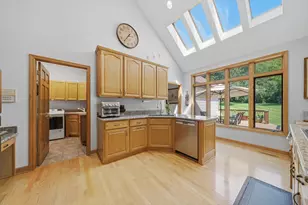 26165 N Greenbriar Ct, Lake Barrington, IL 60084 - Photo 23