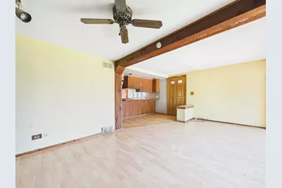 9828 W South Avenue, Schiller Park, IL 60176 - Photo 5
