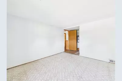 9828 W South Avenue, Schiller Park, IL 60176 - Photo 19