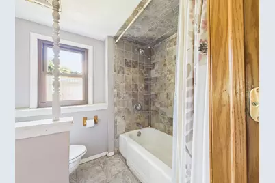 9828 W South Avenue, Schiller Park, IL 60176 - Photo 15